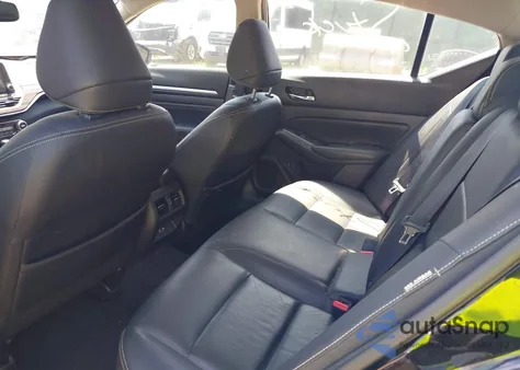 2019 Nissan Altima 2.5 Platinum from USA, damaged, VIN 1N4BL4FW0KC190361